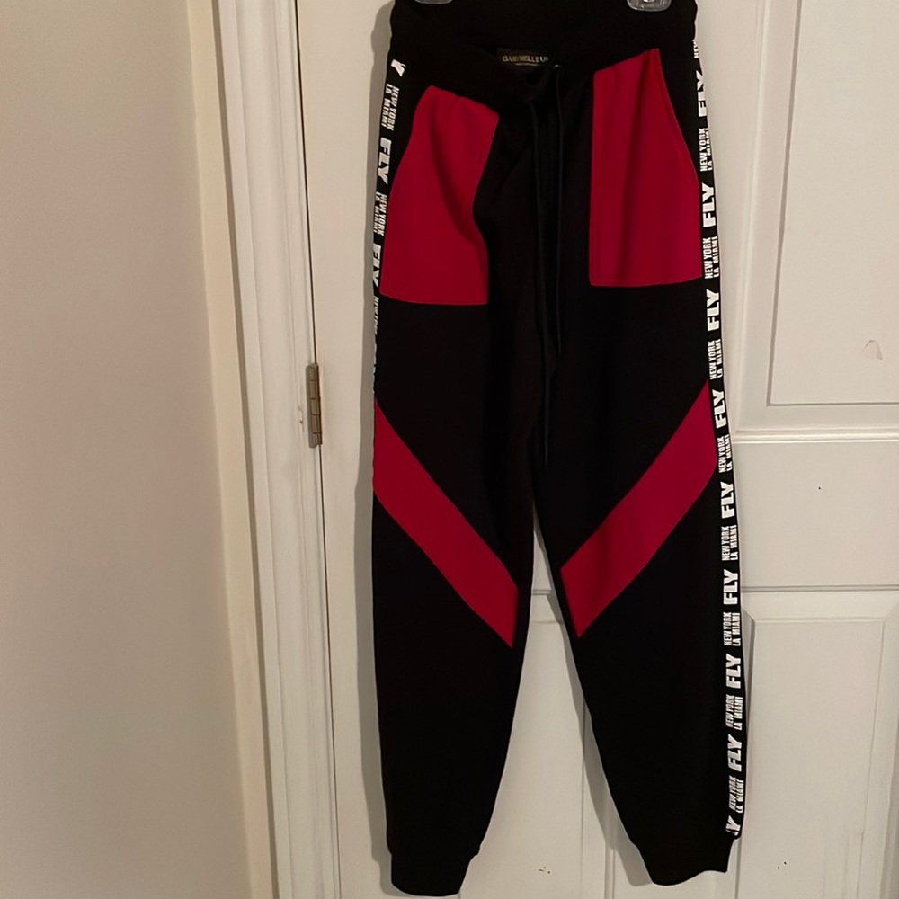 New Gabrielle union joggers